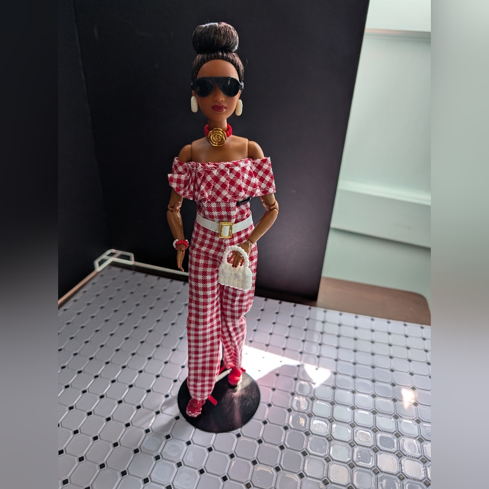 Barbie Basics AA Model 8 Custom  Restyled - Picture 2 of 12